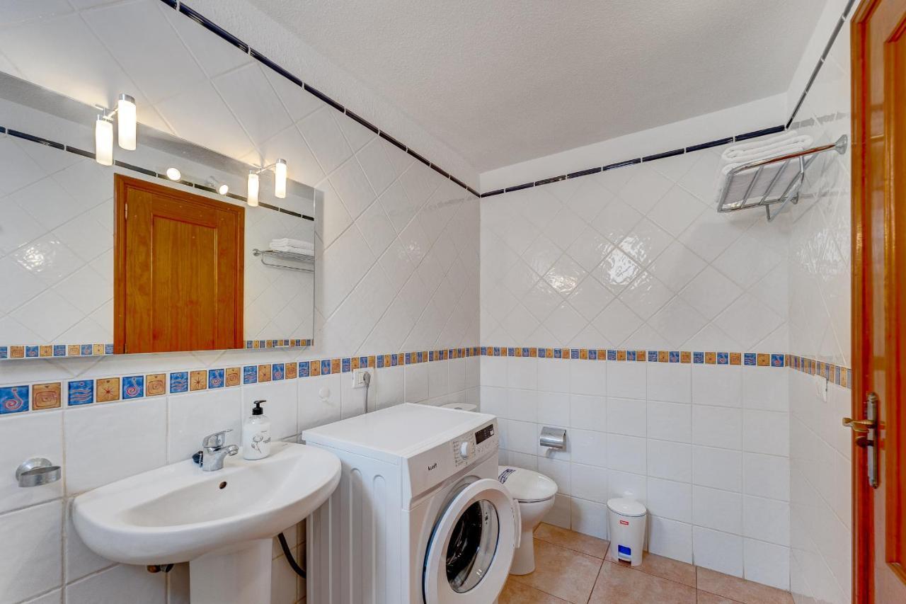 Pretty 1B Apartment In Diamantes 2, Heated Pool Los Cristianos  Eksteriør billede