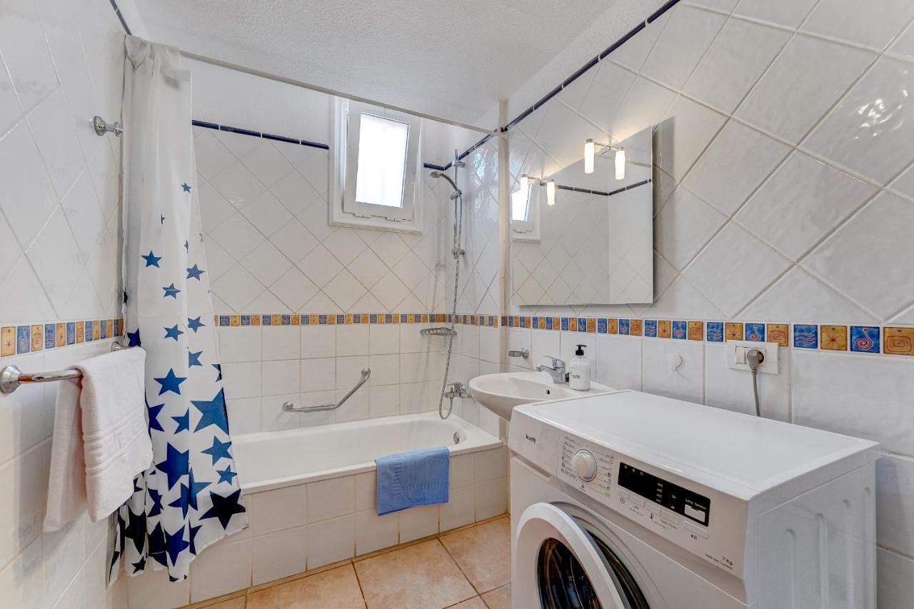 Pretty 1B Apartment In Diamantes 2, Heated Pool Los Cristianos  Eksteriør billede